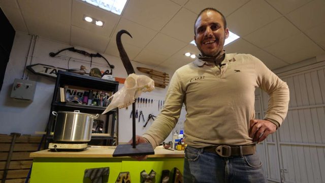 TAXIDERMANÍA-REBECO