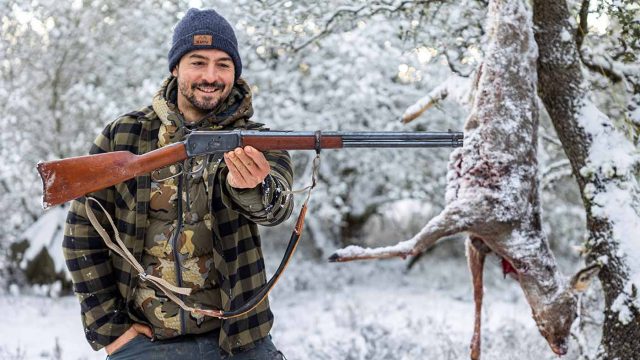 AMPUERO-RIFLE-PALANCA