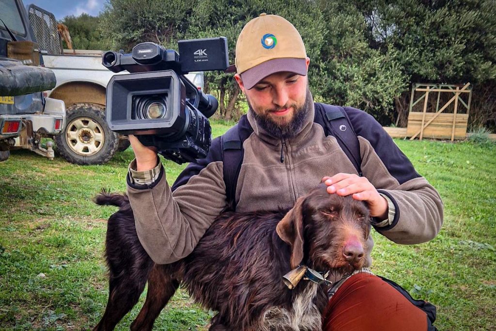 El equipo de Cazaflix durante una grabación.