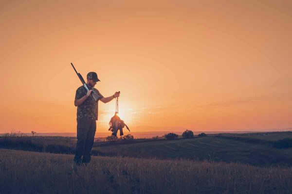 Un cazador en media veda.